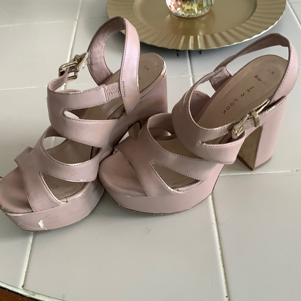 Pink cutout platforms